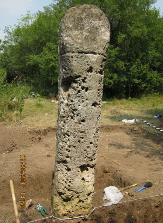 Суржинецька скульптура