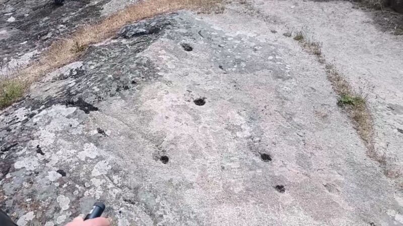 Лунки на Монастырище