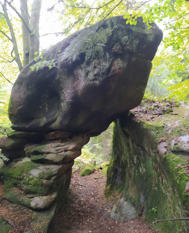 Арка на хребте Ключ
