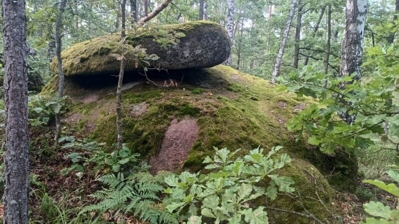 Кам’яне село Кам'яне село